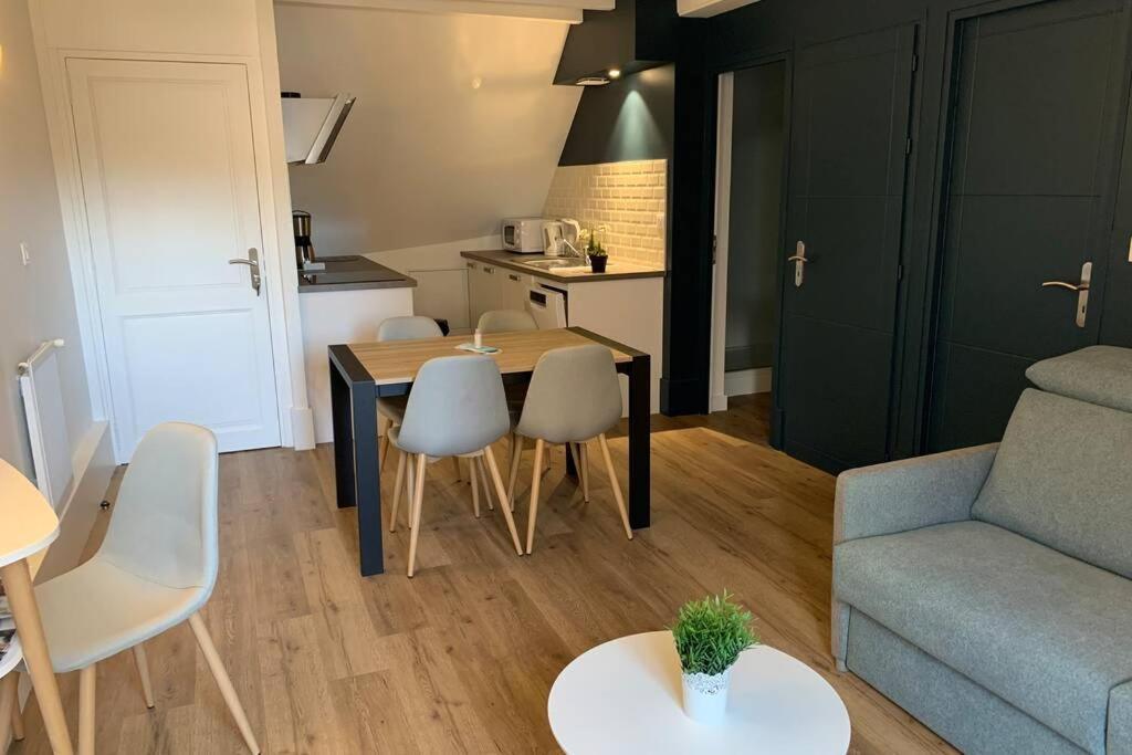Le Cheval Bixio Appartement Beaune  Buitenkant foto