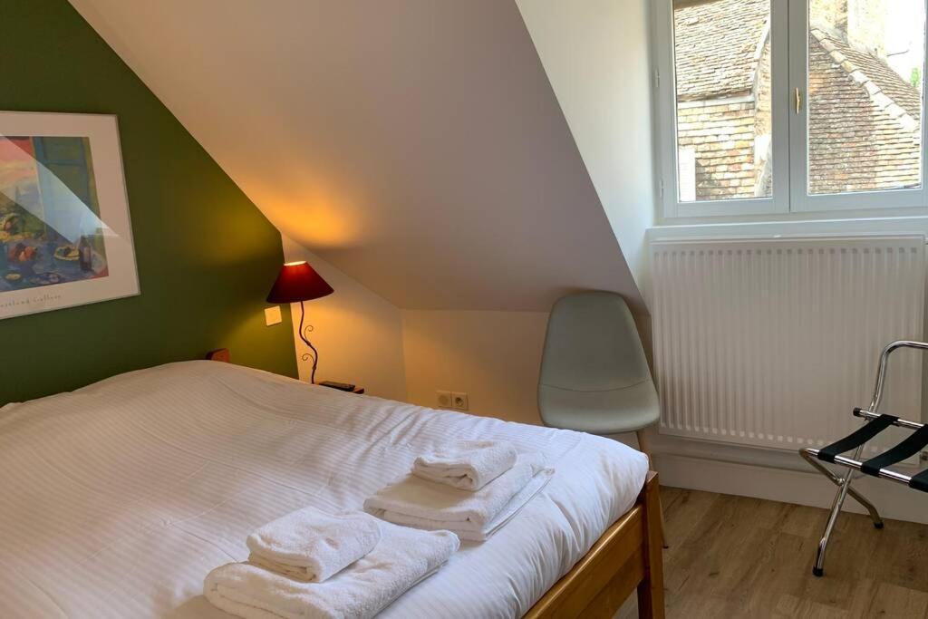 Le Cheval Bixio Appartement Beaune  Buitenkant foto